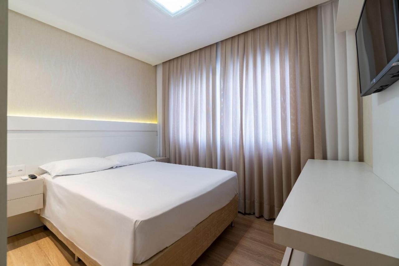 Varandas Do Atlantico - Apartamento Impecavel Em Condo Pe Na Areia Bombinhas Bagian luar foto