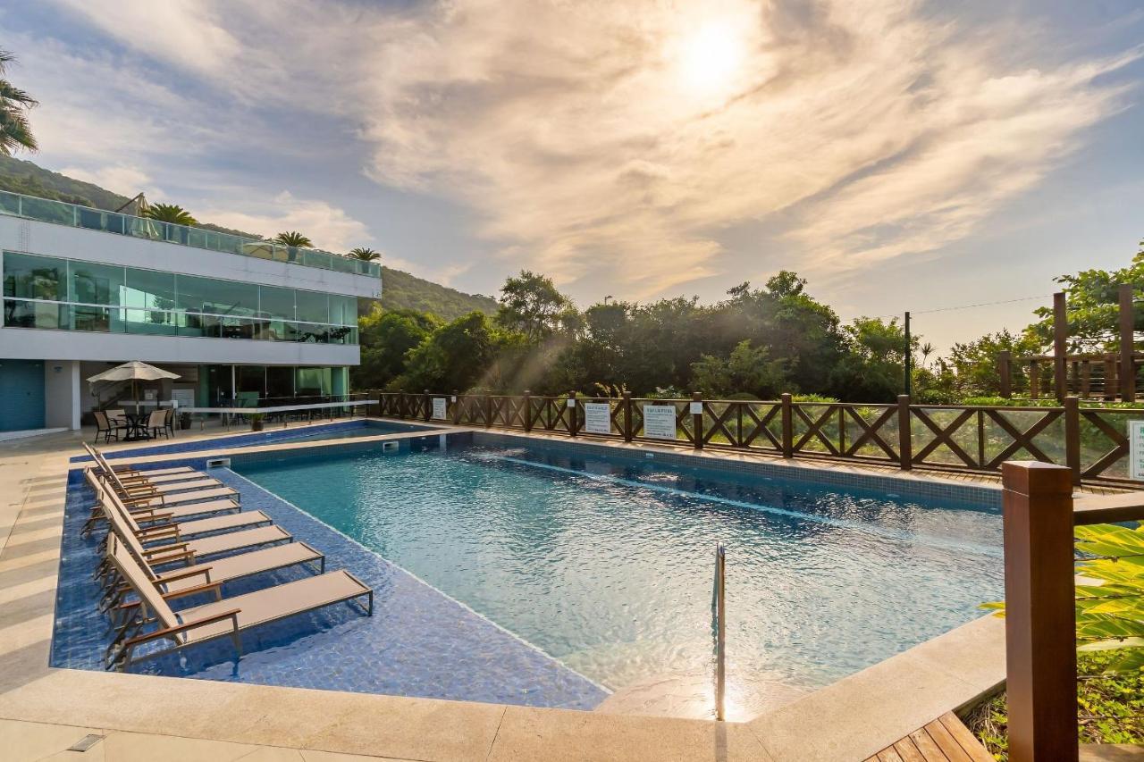Varandas Do Atlantico - Apartamento Impecavel Em Condo Pe Na Areia Bombinhas Bagian luar foto